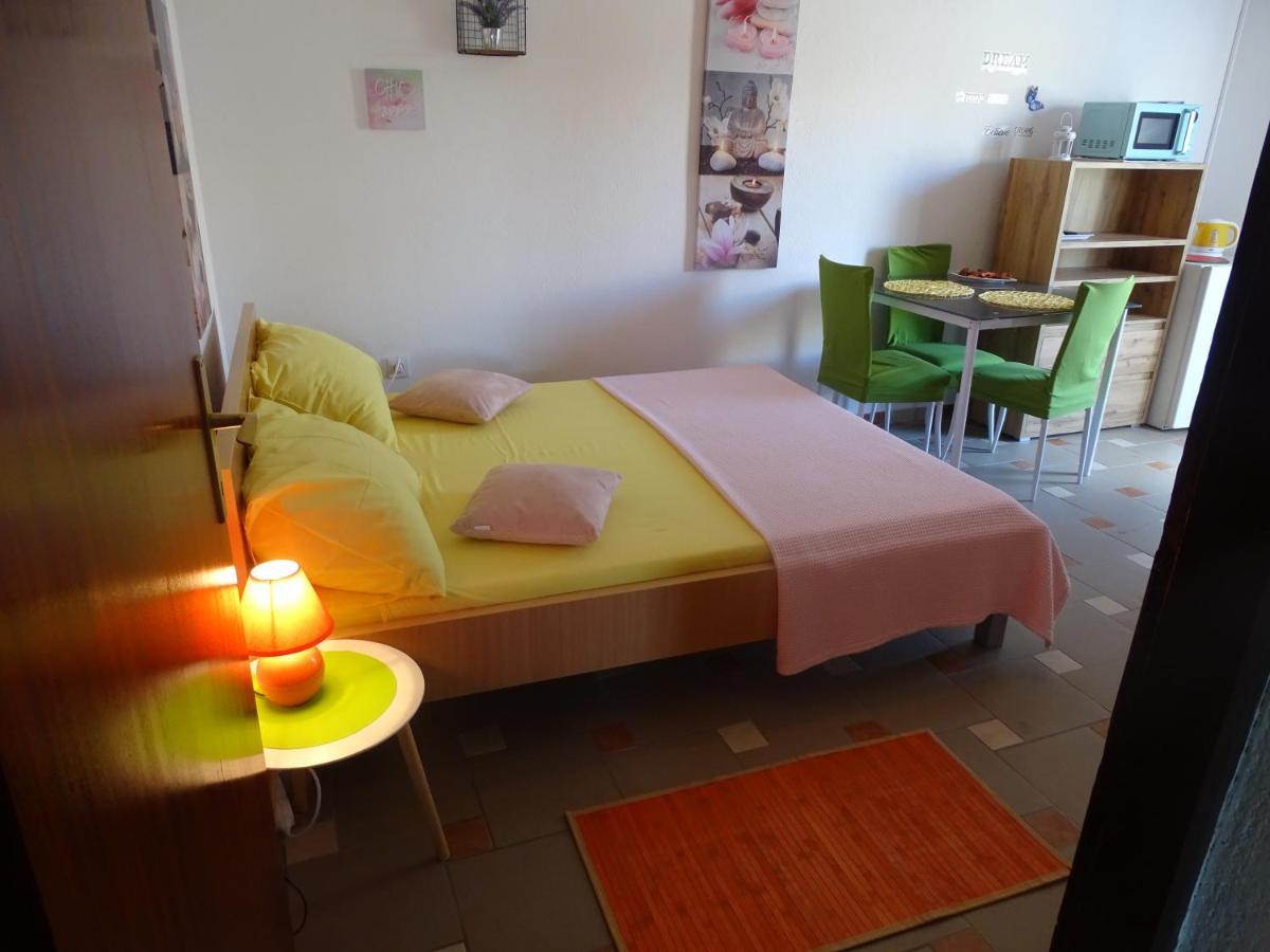 Apartments Sime Dinjiška Εξωτερικό φωτογραφία