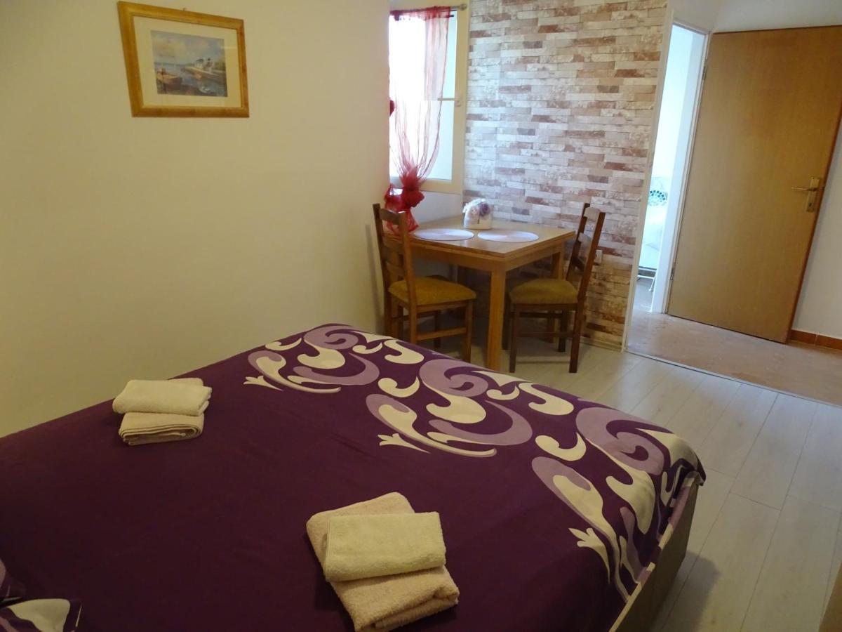 Apartments Sime Dinjiška Εξωτερικό φωτογραφία
