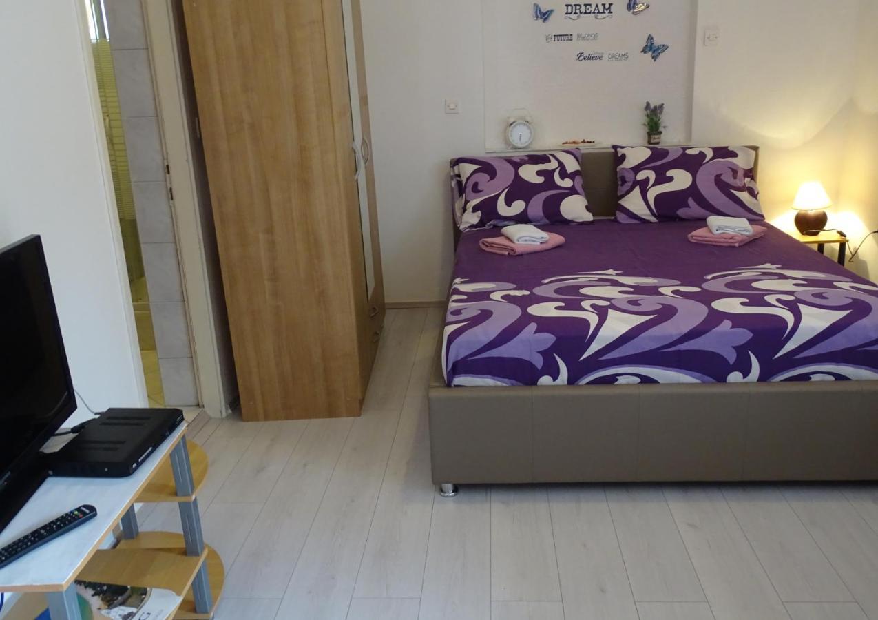Apartments Sime Dinjiška Εξωτερικό φωτογραφία