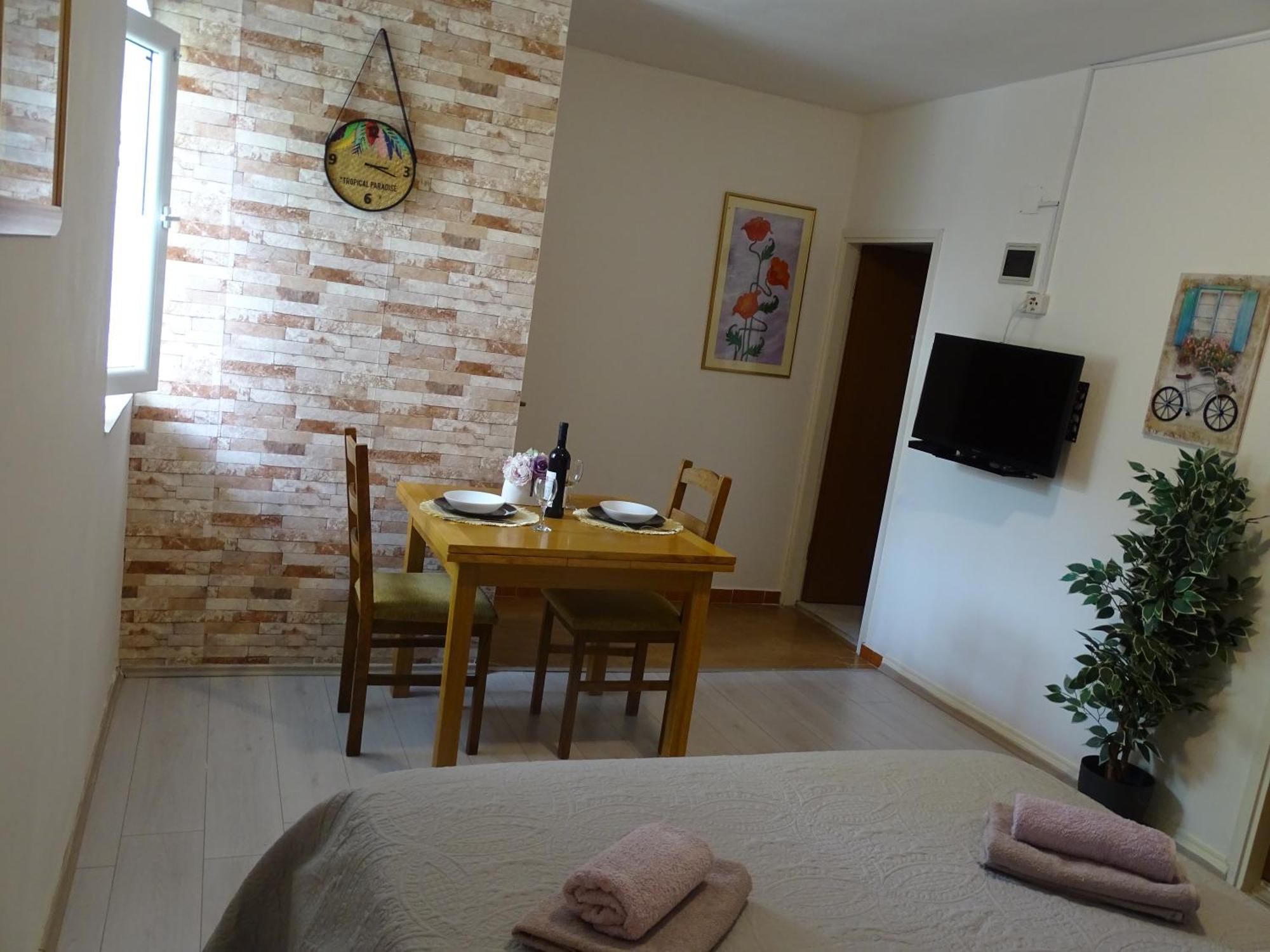 Apartments Sime Dinjiška Εξωτερικό φωτογραφία